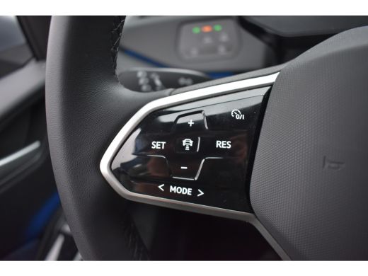 Volkswagen ID.3 58 kWh 204PK | NAVIGATIE | 18 INCH | STUUR + STOELVERW. | NIEUWSTAAT! ActivLease financial lease