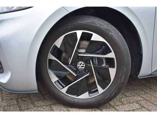 Volkswagen ID.3 58 kWh 204PK | NAVIGATIE | 18 INCH | STUUR + STOELVERW. | NIEUWSTAAT! ActivLease financial lease