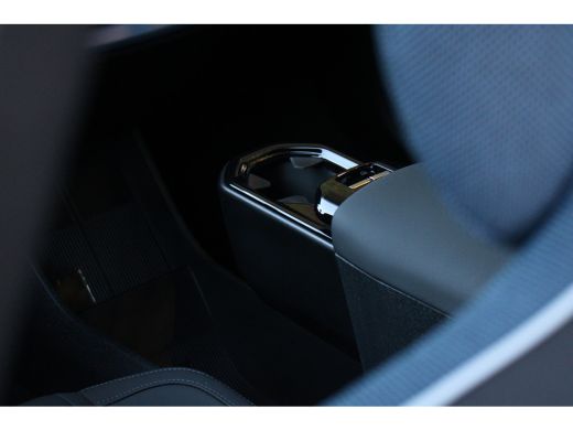 Volvo  EX30 Single Motor Extended Range Core 272pk | Adaptieve Cruise Control | Achteruitrijcamera | Dodehoek... ActivLease financial lease