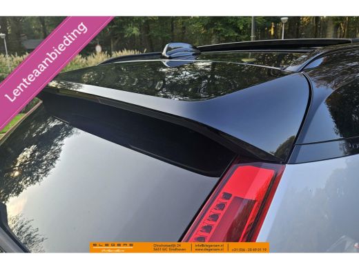 Volvo  XC40 2.0 T4 AWD R Design panoramadak leer ActivLease financial lease