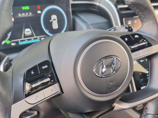 Hyundai Tucson 1.6 T-GDI PHEV Premium 4WD | Kop-Er-Af-Voordeel! | Full Options! | Rijklaarprijs! | Fabrieks-gara... ActivLease financial lease