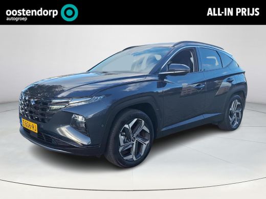 Hyundai Tucson 1.6 T-GDI PHEV Premium 4WD | Kop-Er-Af-Voordeel! | Full Options! | Rijklaarprijs! | Fabrieks-gara... Hyundai Tucson 1.6 T-GDI PHEV Premium 4WD | Kop-Er-Af-Voordeel! | Full Options! | Rijklaarprijs! | Fabrieks-gara...