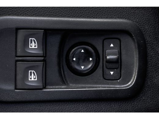 Renault Master 2.3 dCi L2H2 | Euro 6 | 136 PK | Cruise | Airco | Navigatie | LED ActivLease financial lease