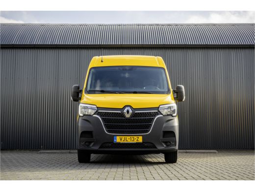 Renault Master 2.3 dCi L2H2 | Euro 6 | 136 PK | Cruise | Airco | Navigatie | LED ActivLease financial lease