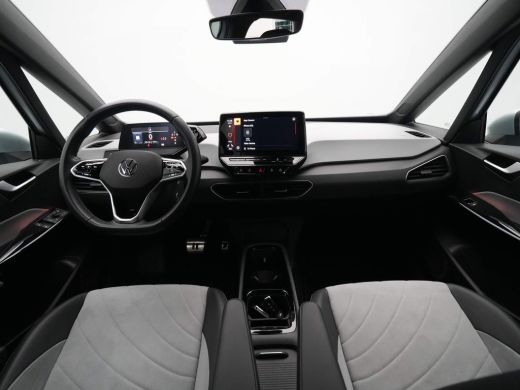 Volkswagen ID.3 Pro Edition Advantage 58 kWh Navigatie Pdc Lm Velgen Getint Glas 282 ActivLease financial lease