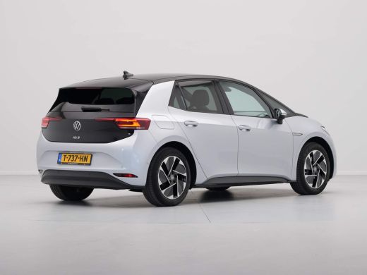 Volkswagen ID.3 Pro Edition Advantage 58 kWh Navigatie Pdc Lm Velgen Getint Glas 282 ActivLease financial lease