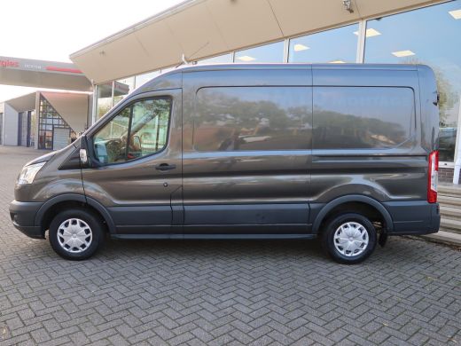 Ford Transit 310 2.0 125 PK TDCI *EURO 6* L2H2 + CAMERA / TREKHAAK 2600 KG / NAVI / DAB ActivLease financial lease