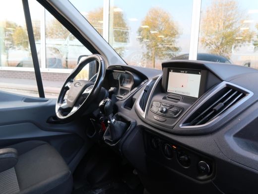 Ford Transit 310 2.0 125 PK TDCI *EURO 6* L2H2 + CAMERA / TREKHAAK 2600 KG / NAVI / DAB ActivLease financial lease