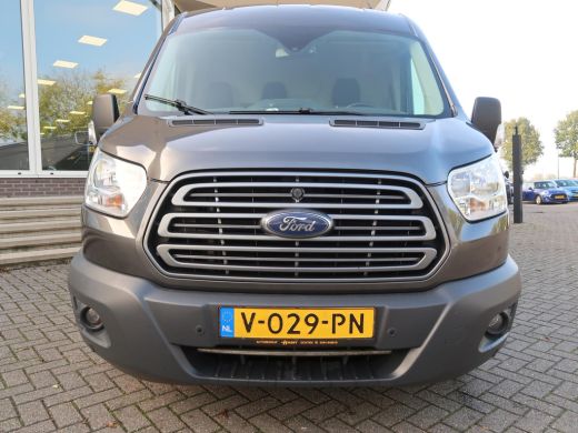 Ford Transit 310 2.0 125 PK TDCI *EURO 6* L2H2 + CAMERA / TREKHAAK 2600 KG / NAVI / DAB ActivLease financial lease