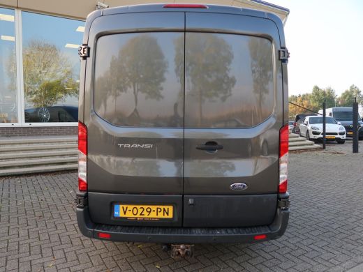 Ford Transit 310 2.0 125 PK TDCI *EURO 6* L2H2 + CAMERA / TREKHAAK 2600 KG / NAVI / DAB ActivLease financial lease