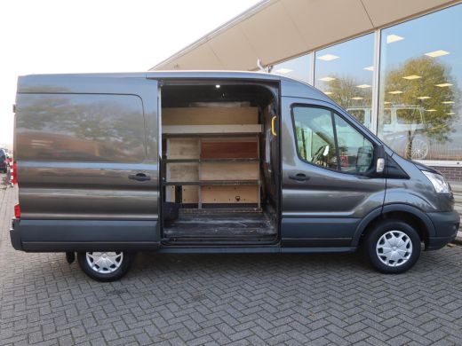 Ford Transit 310 2.0 125 PK TDCI *EURO 6* L2H2 + CAMERA / TREKHAAK 2600 KG / NAVI / DAB ActivLease financial lease