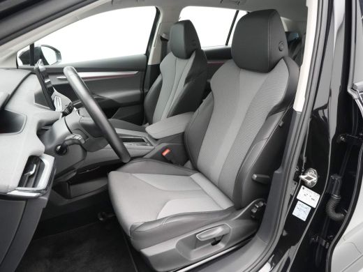 Skoda Enyaq iV 60 Navi via App Cruise Half Leder 19" Lm Velgen Demo BK ActivLease financial lease