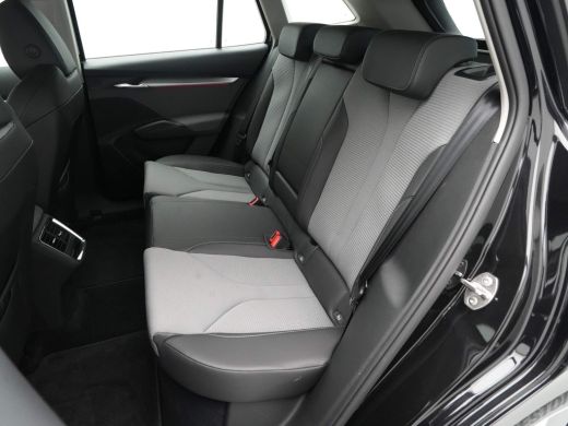 Skoda Enyaq iV 60 Navi via App Cruise Half Leder 19" Lm Velgen Demo BK ActivLease financial lease