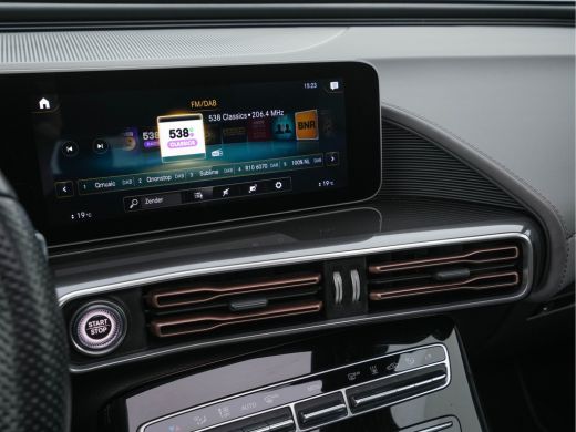 Mercedes EQC 400 4MATIC Premium Plus 80 kWh [ 3-FASE ] (INCL-BTW) *PANO | WIDE-SCREEN-DIGI-COCKPIT | HEAD-UP |... ActivLease financial lease