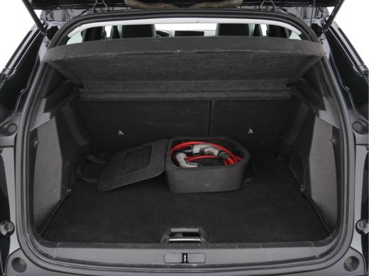 Peugeot e-2008 EV Blue Lease Allure 50 kWh [ 3-Fase ] (INCL-BTW) Aut. *DIGI-COCKPIT | ADAPT.CRUISE | FULL-LED | ... ActivLease financial lease