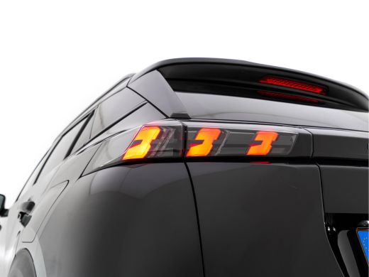 Peugeot e-2008 EV Blue Lease Allure 50 kWh [ 3-Fase ] (INCL-BTW) Aut. *DIGI-COCKPIT | ADAPT.CRUISE | FULL-LED | ... ActivLease financial lease