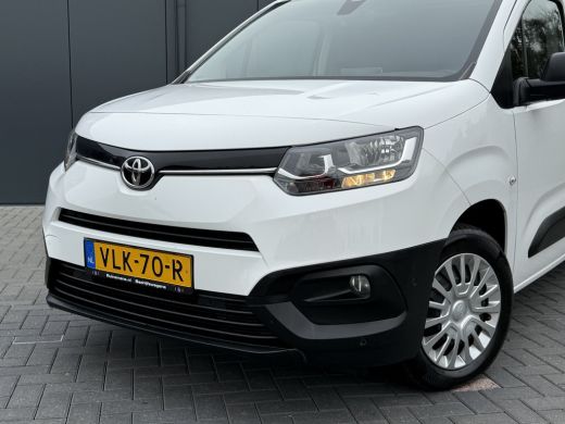 Toyota PROACE CITY 1.5 D-4D 102 PK / L2H1 / 1e EIG. / AIRCO / CRUISE / NAVI / CAMERA / CARPLAY ActivLease financial lease