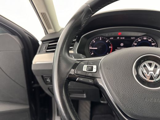 Volkswagen Passat Variant 2.0 BiTDI 4Motion Highline Executive-Pack Aut. *PANO | ADAPTIVE-CRUISE | DIGI-COCKPIT | N... ActivLease financial lease