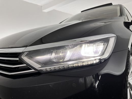Volkswagen Passat Variant 2.0 BiTDI 4Motion Highline Executive-Pack Aut. *PANO | ADAPTIVE-CRUISE | DIGI-COCKPIT | N... ActivLease financial lease