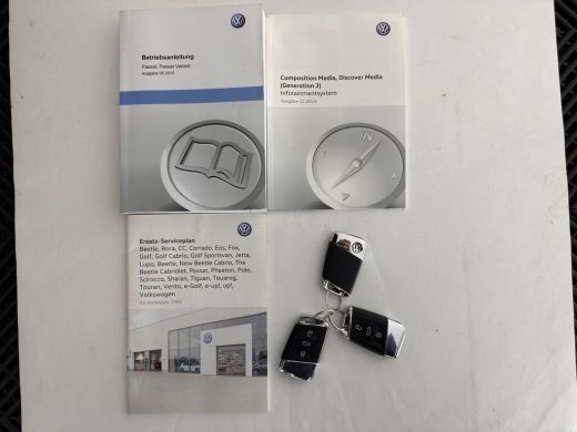 Volkswagen Passat Variant 2.0 BiTDI 4Motion Highline Executive-Pack Aut. *PANO | ADAPTIVE-CRUISE | DIGI-COCKPIT | N... ActivLease financial lease