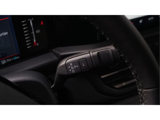Ford Transit Custom V710 Transit Custom V710 320 L1H1 Bestelauto Limited E6.2 100 kW / 136 pk A/T | 17" Lichtmetalen ... ActivLease financial lease