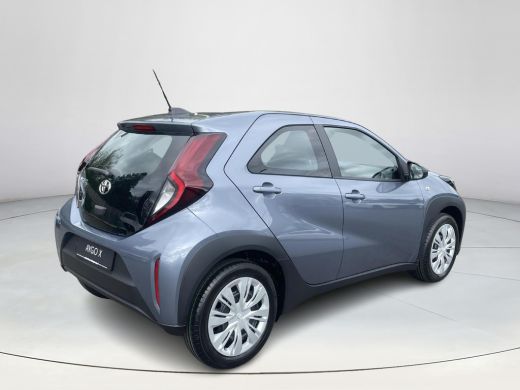 Toyota Aygo X 1.0 VVT-i MT Play | NIEUWE AUTO | Android Auto | Apple Carplay ActivLease financial lease