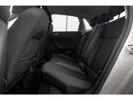 Volkswagen Polo Volkswagen Life Edition Inclusief €2000,- inruilvoordeel + €1000,- korting  | 'App-Connect' draad... ActivLease financial lease