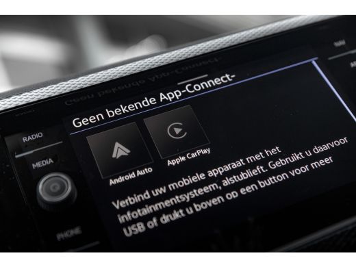 Volkswagen Polo Volkswagen Life Edition Inclusief €2000,- inruilvoordeel + €1000,- korting  | 'App-Connect' draad... ActivLease financial lease