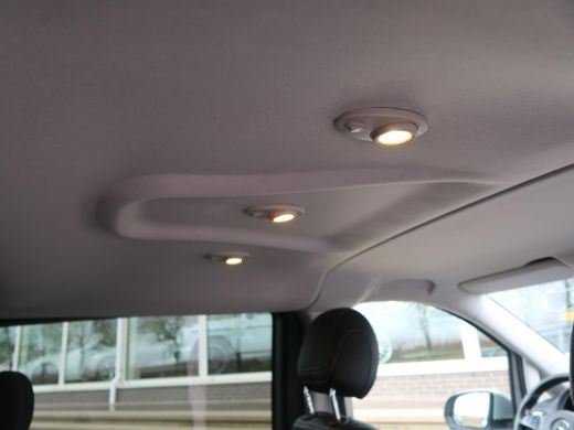 Mercedes Vito 114 CDI AUT. DUBBEL CABINE AMG SPORT + LED / 19 INCH / CLIMATE / NAVI / TREKHAAK ActivLease financial lease