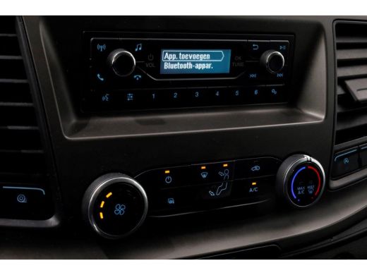 Ford Transit 350 2.0 TDCI 130pk L3H1 D.C. Trend Open Laadbak Trekhaak 2800kg 11-2021 ActivLease financial lease