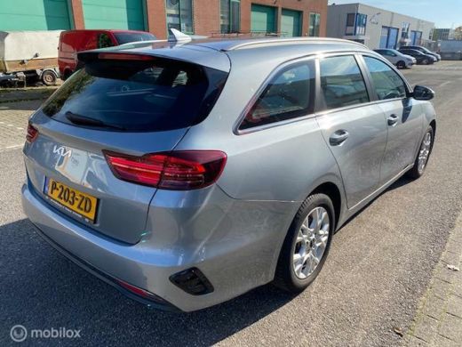 Kia Ceed Sportswagon 1.0 T-GDi DynamicLine Ruime stationwagon Navigatie , Camera , Climate & Cruise controle , Voorsto... ActivLease financial lease