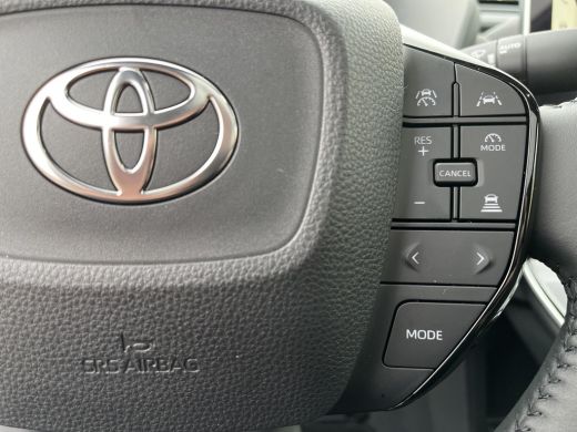 Toyota bZ4X Premium 71 kWh | Panoramisch dak | 3 Fase laden | Precious Silver Prem. metallic/ zwart dak | Dem... ActivLease financial lease