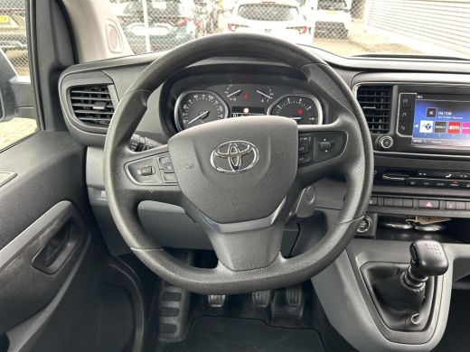 Toyota ProAce Worker 2.0 D-4D Professional Long DC ActivLease financial lease