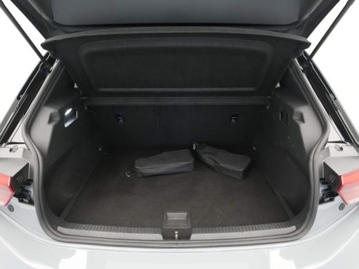 Volkswagen ID.3 Pure 45 kWh Private Lease 450,- pm obv 10.000km/48mnd 90 ActivLease financial lease