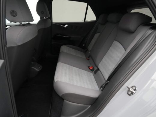 Volkswagen ID.3 Pure 45 kWh Private Lease 450,- pm obv 10.000km/48mnd 90 ActivLease financial lease