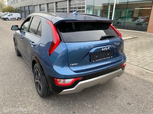 Kia Niro 1.6 GDi PHEV DynamicLine Edition ActivLease financial lease