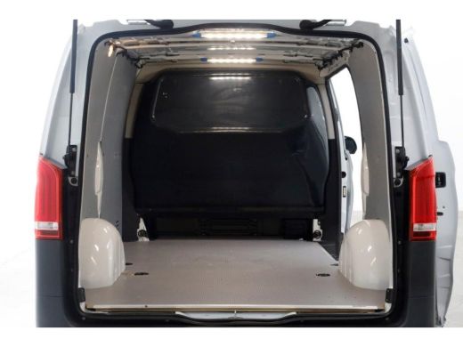 Mercedes Vito 114 CDI 136pk RWD Lang 7G Automaat Airco/Navi/Camera/LED 09-2020 ActivLease financial lease