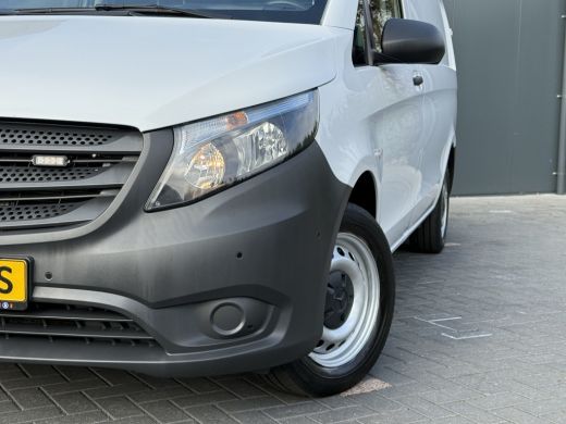 Mercedes Vito 116 CDI 164 PK / L2H1 / TREKHAAK / CAMERA / WERKVERKEER / ZWAAIBALK / ROLLSIGN / ACTIERAAM ActivLease financial lease