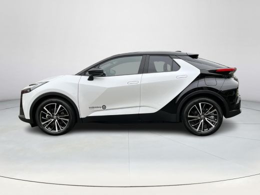 Toyota C-HR 2.0 Plug-in Hybrid 220 Première Edition | Demonstratievoertuig | Pearl White met zwart dak | ActivLease financial lease