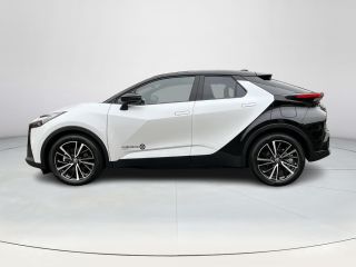 Toyota C-HR 2.0 Plug-in Hybrid 220 Première Edition | Demonstratievoertuig | Pearl White met zwart dak |