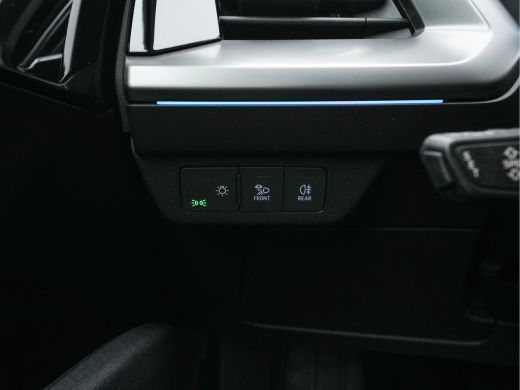 Audi Q4 e-tron 40 Launch-Edition Advanced-Plus 77 kWh [ 3-Fase ] (INCL-BTW) *HEATPUMP | ADAPT-CRUISE | MATRIX-LE... ActivLease financial lease