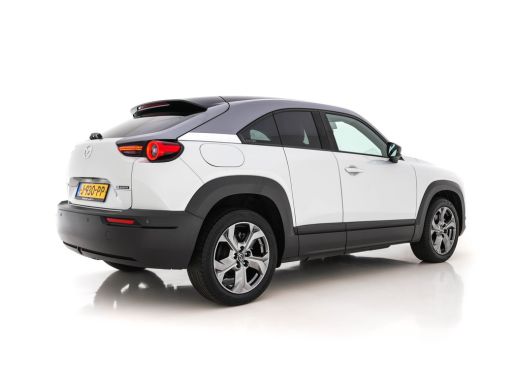 Mazda MX-30 e-SkyActiv 145 First Edition 36 kWh (INCL-BTW) *ADAPT.-CRUISE | HEAD-UP | FULL-LED | NAVI-FULLMAP... ActivLease financial lease