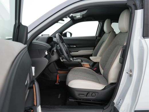 Mazda MX-30 e-SkyActiv 145 First Edition 36 kWh (INCL-BTW) *ADAPT.-CRUISE | HEAD-UP | FULL-LED | NAVI-FULLMAP... ActivLease financial lease