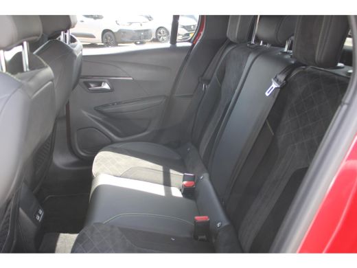 Peugeot 208 1.2 PureTech GT Pack Glazendak, Parkeersensoren V+A , sportstoelen , achteruitrijcamera ,navigati... ActivLease financial lease