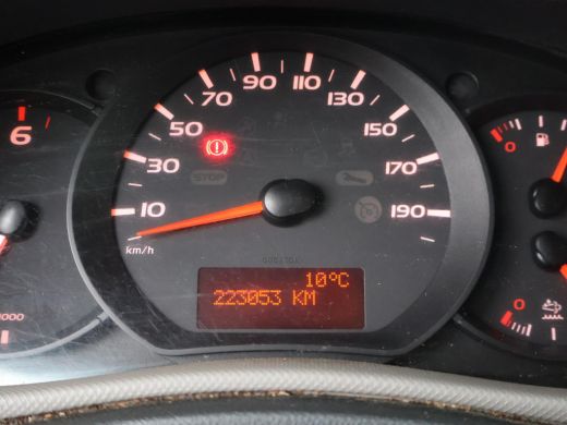 Renault Master T35 2.3 DCI 145 PK L3H3 + TREKHAAK / CAMERA / NAVIGATIE ActivLease financial lease
