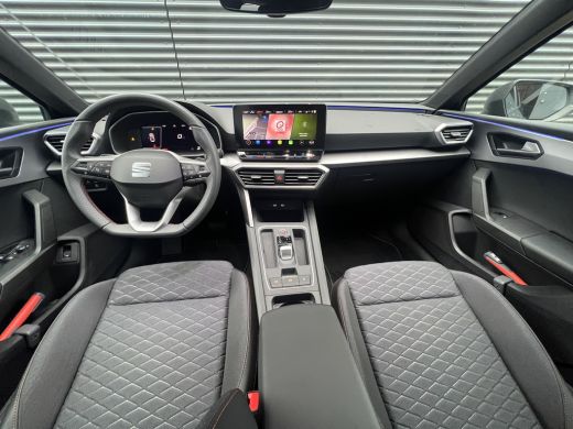 Seat Leon Sportstourer 1.0 eTSI FR Business Intense | 18'' velgen | Elektrische achterklep | Stoel- en stuurverwarming ActivLease financial lease