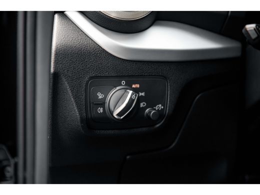 Audi Q2 35 TFSI 150pk S Edition | Achteruitrijcamera | Adaptive Cruise | Achterklep Elektrisch | 18" | Pa... ActivLease financial lease