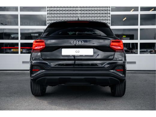 Audi Q2 35 TFSI 150pk S Edition | Achteruitrijcamera | Adaptive Cruise | Achterklep Elektrisch | 18" | Pa... ActivLease financial lease