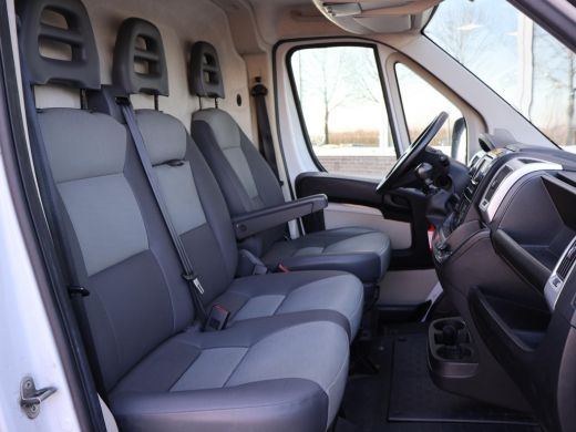 Fiat Ducato 35 2.3 149 PK MULTIJET L3H2 EURO 6 + CAMERA / IMPERIAAL / NAVIGATIE / CRUISE/CLIMATE CONTROL ActivLease financial lease