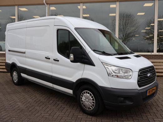 Ford Transit 330 2.2 TDCI 155 PK L3H2 TREND + CAMERA / 2800 KG TREKHAAK / NAVIGATIE ActivLease financial lease